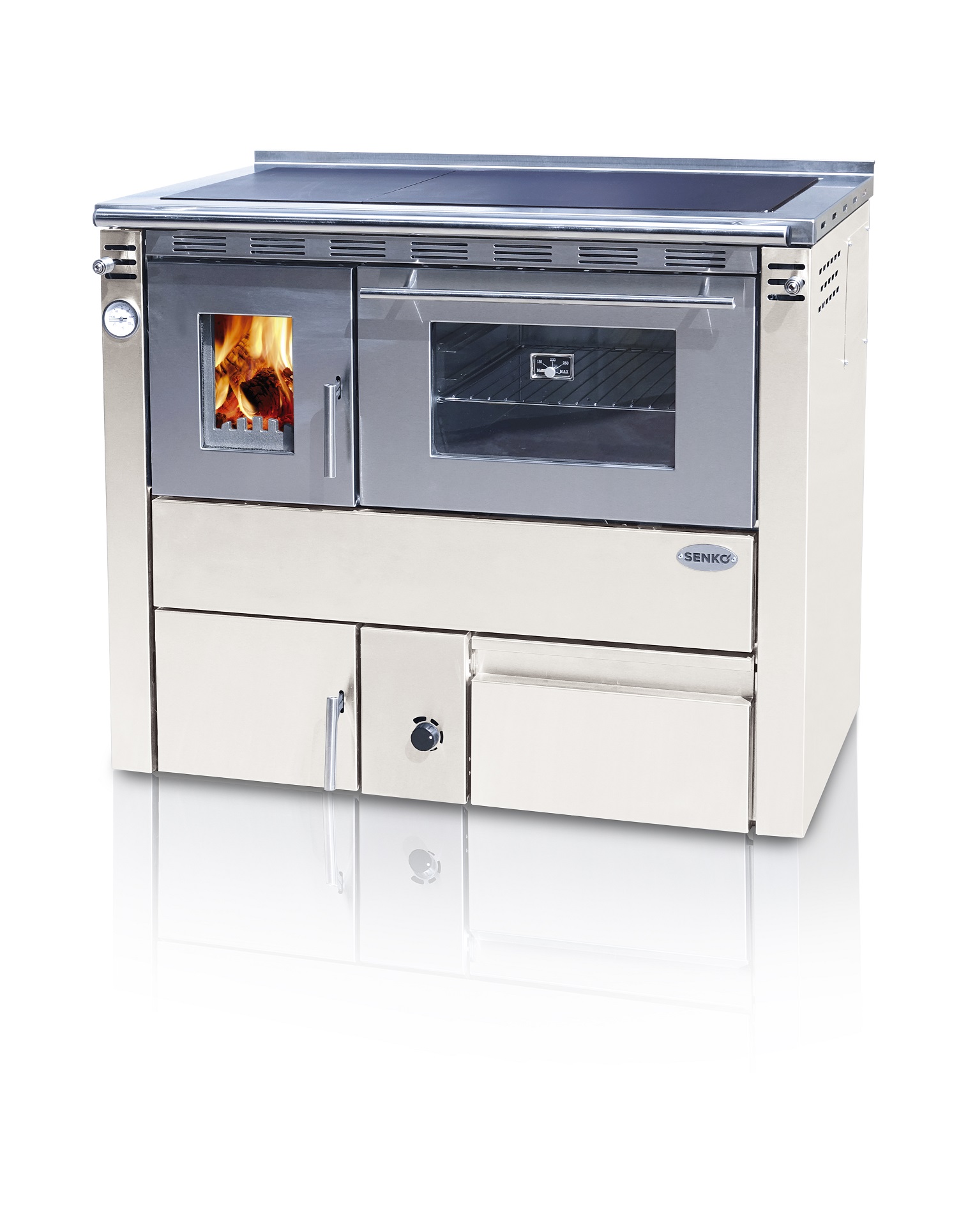 kvalitný teplovodný sporák moderný kvalitný teplovodný sporák na tuhé palivo drevo